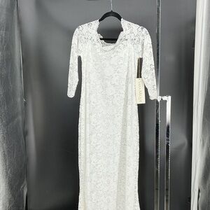 Sophisticated White Lace Bridal Gown